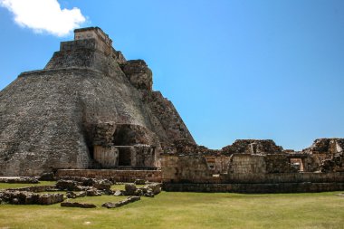 Maya Piramit, uxmal
