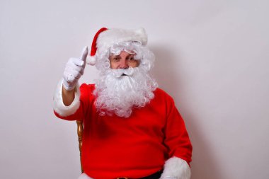 Noel Baba mutlu noeller diliyor..