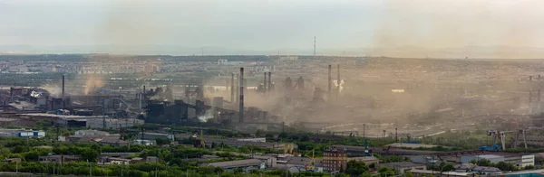 Magnitogorsk Demir ve Çelik Fabrikaları