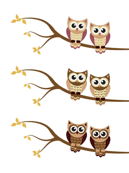 Cartoon owl on a tree — Stock Vector