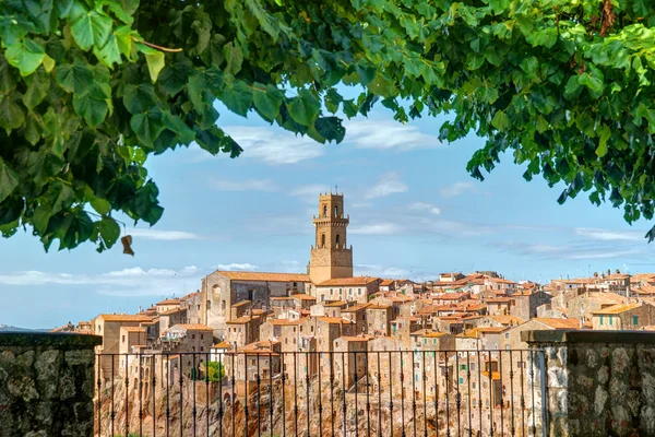 Panorama eski şehir Pitigliano Toskana İtalya — Stok fotoğraf