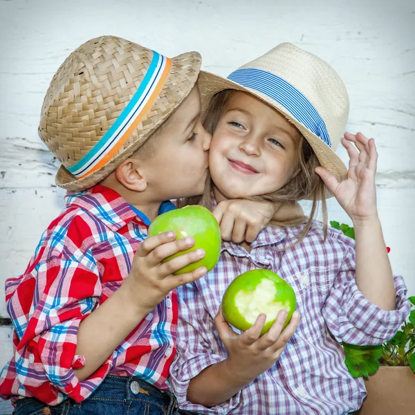 Happy Kids Love Couple — Stock Photo, Image