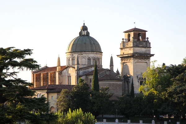 Panoramisch uitzicht van verona, Italië — Stockfoto