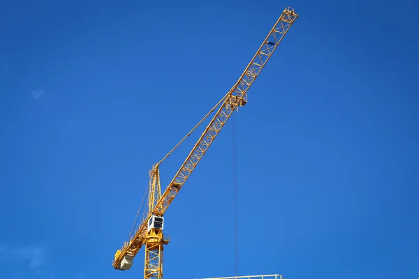 Yellow construction crane — Stock Photo, Image