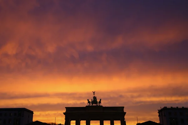 Brandeburger Tor i Berlin, Tyskland — Stockfoto