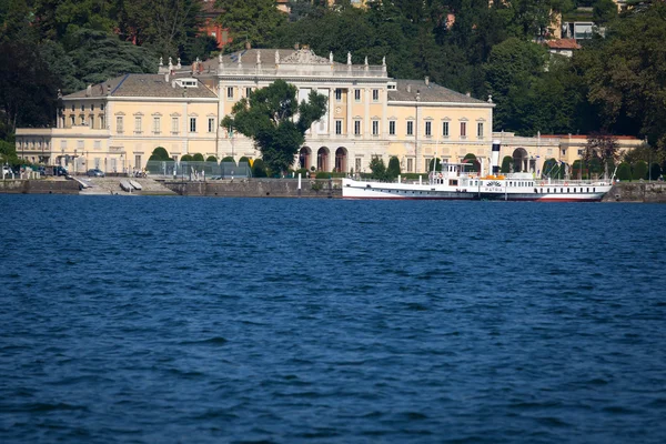 Villa Olmo, Lago de Como, Italia — Foto de Stock
