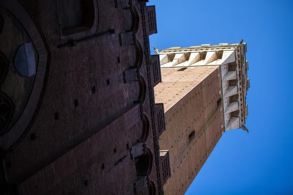 Siena, Włochy. Torre del Mangia — Zdjęcie stockowe