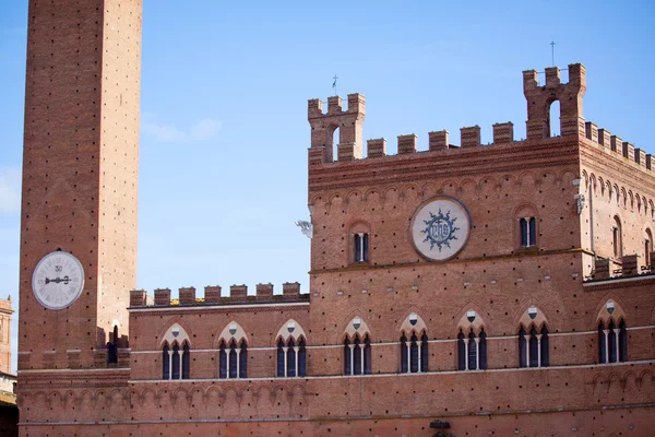Palazzo Pubblico e Torre del Mangia — Fotografia de Stock