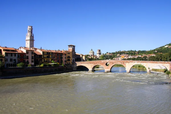 Panoramautsikt över verona, Italien — Stockfoto