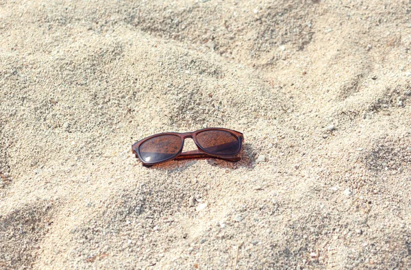 Zonnebril Het Strand Achtergrond — Stockfoto