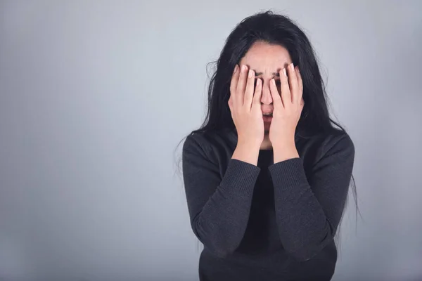 Jovem Triste Chorando Mulher — Fotografia de Stock