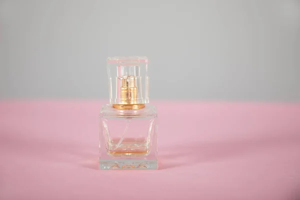 Bottle Perfume Pink Background — Stock Photo, Image