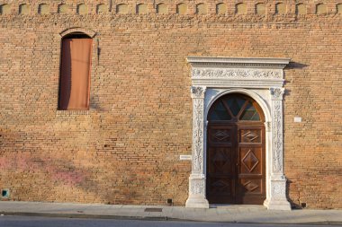 Ferrara şehir merkezinde güzel mimari