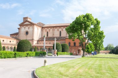 Certosa Ferrara, şehrin eski mezarlık
