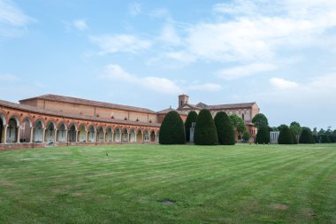 Certosa Ferrara, şehrin eski mezarlık