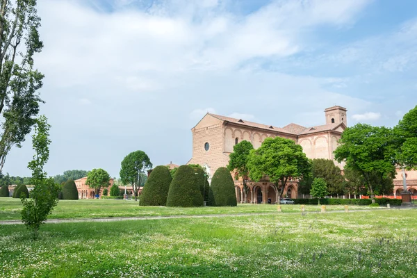 Certosa of Ferrara, the ancient graveyard of the city — Stock Photo, Image