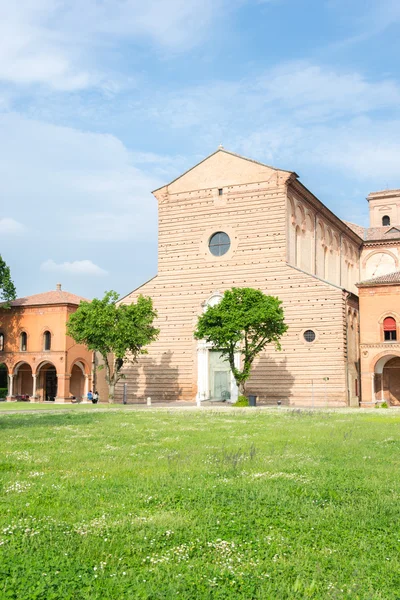 Certosa van ferrara, het oude kerkhof van de stad — Stockfoto