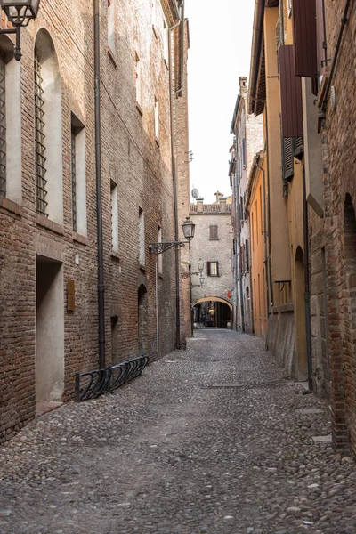 Ancient medieval street in the downtown of Ferrara city — Stock Photo, Image