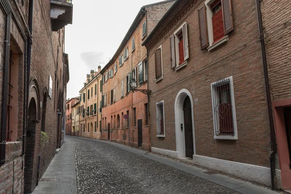 Ancient medieval street in the downtown of Ferrara city — Stock Photo, Image