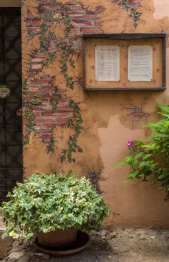 Ferrara şehir merkezindeki eski trattoria