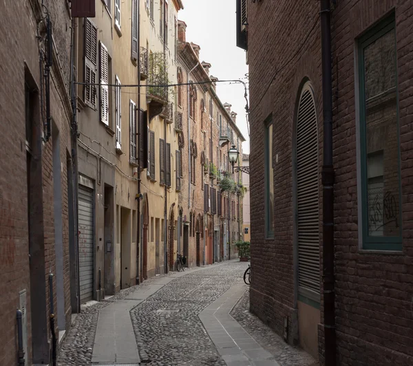 Ancient medieval street in the downtown of Ferrara city — Stock Photo, Image