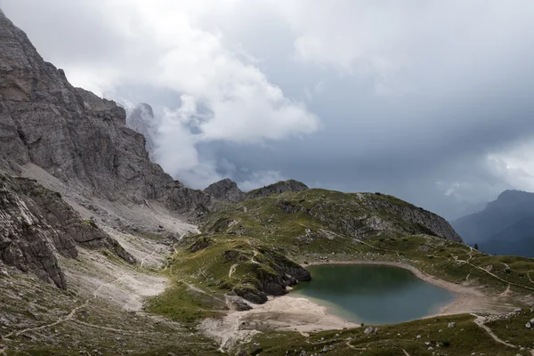 Gyönyörű kilátás nyílik az olasz Dolomitok — Stock Fotó