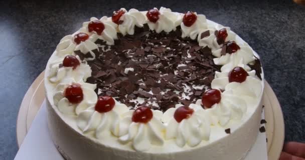 Gâteau Cerise Forêt Noire Crème — Video