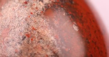 Ağır granit top kayar ve döner