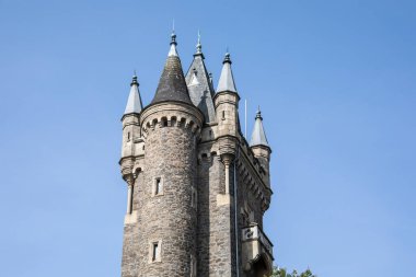 Dillenburg 'daki Wilhelmsturm, kale ve şato