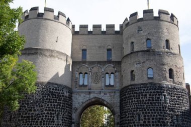 Köln 'deki Hahnen Şehir Kapısı