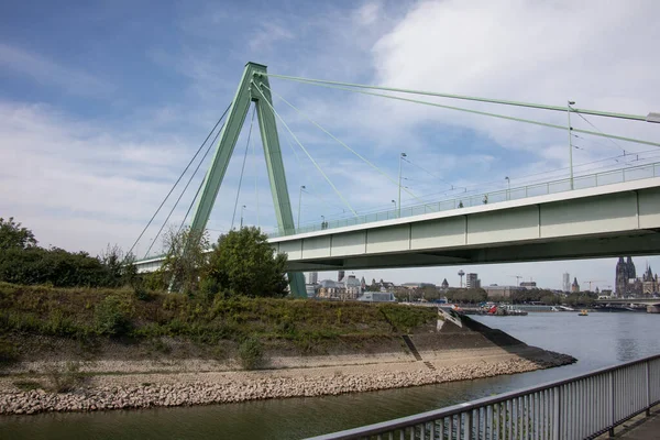 Стальной Рейнский Мост Кёльне — стоковое фото