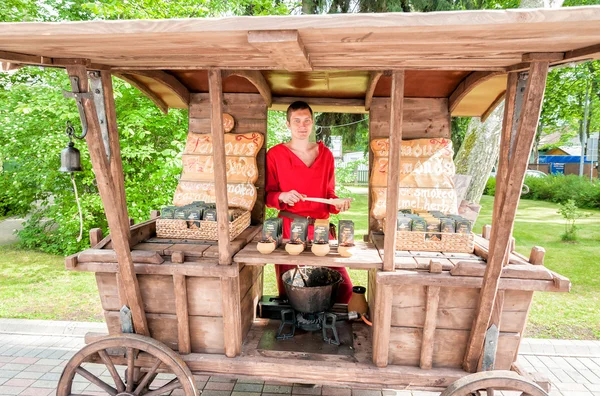 Seller of candy — Stock Photo, Image