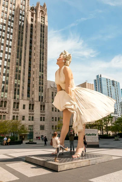 Chicago Illinois Usa April 2012 Forever Marilyn Ist Eine Riesige — Stockfoto