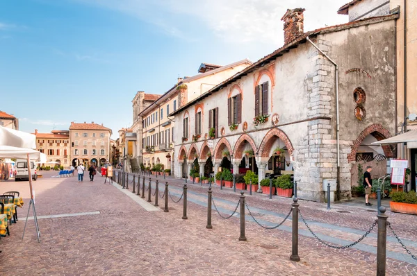 Arona, Italia — Foto de Stock