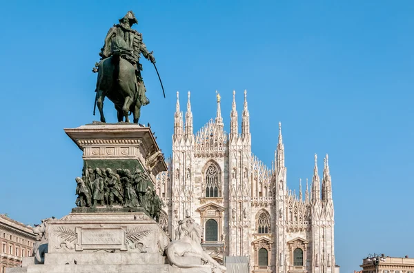 Facciata Duomo di Milano. Piazza del Duomo — Foto Stock