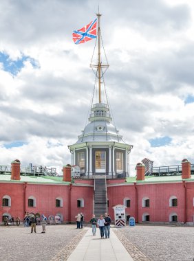 Naryshkin Burcu ve Peter ve Paul Fortress bayrak Kulesi
