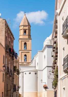 Sant Eulalia Kilisesi, İtalya 'nın Sardinya eyaletinin tarihi merkezi olan Cagliari' de yer almaktadır. Dini mimari ve kültürel miras simgesi.