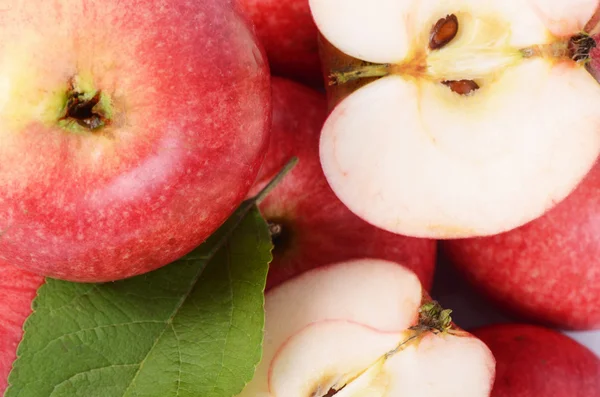 Red fresh apples as a background — Stock Photo, Image