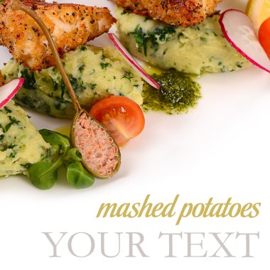 Kırıntıları patates püresi ile balık