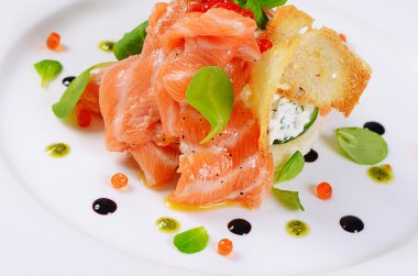 Krem peynir portre ile Somon