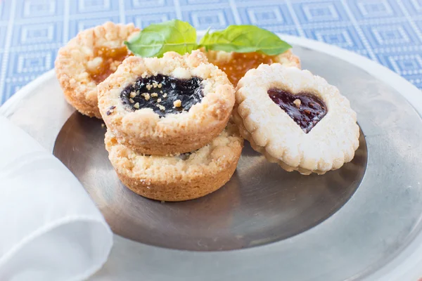 Plate of Jelly cookies fruit jam — Stock Photo, Image