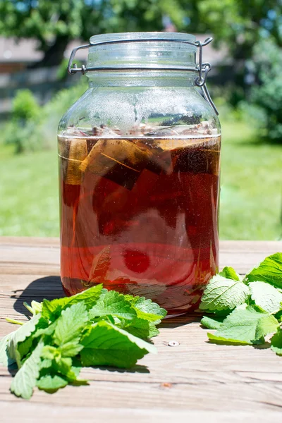 Jar a sun tea nyári ital Stock Kép
