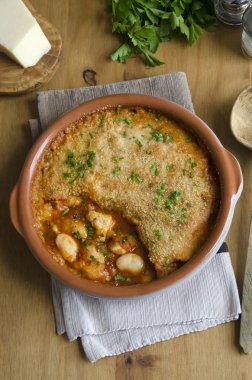 Tavuk ve fasulye cassoulet
