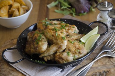 Peri-peri tavuk kanadı