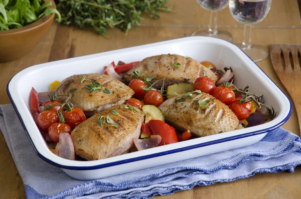 Duck breasts with vegetables — Stock Photo, Image