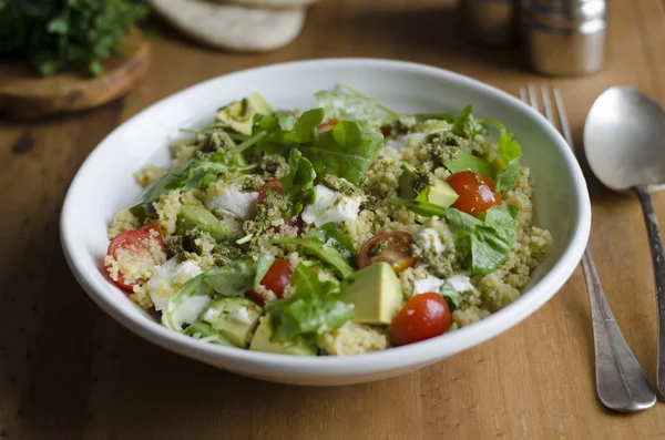 Ensalada de cuscús tricolor — Foto de Stock