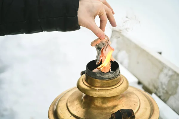 Heating Samovar Russian Traditional Tea Machine Smoke Flame Chimney Close — Stock Photo, Image