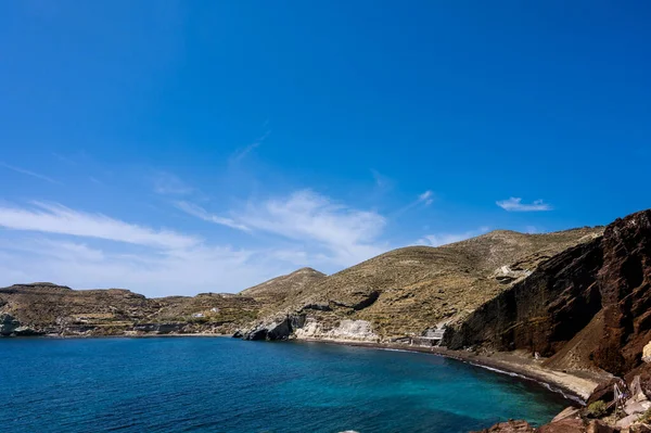 Scenic Landschap Van Rood Zandstrand Buurt Van Akrotiri Dorp Santorini — Stockfoto
