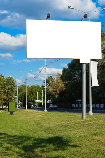 Reclame Buitenshuis Billboard Blanco Voor Buitenreclame Poster Blanco Billboard Dag — Stockfoto