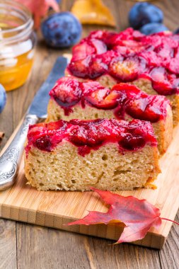 ev yapımı kuru üzümlü kek